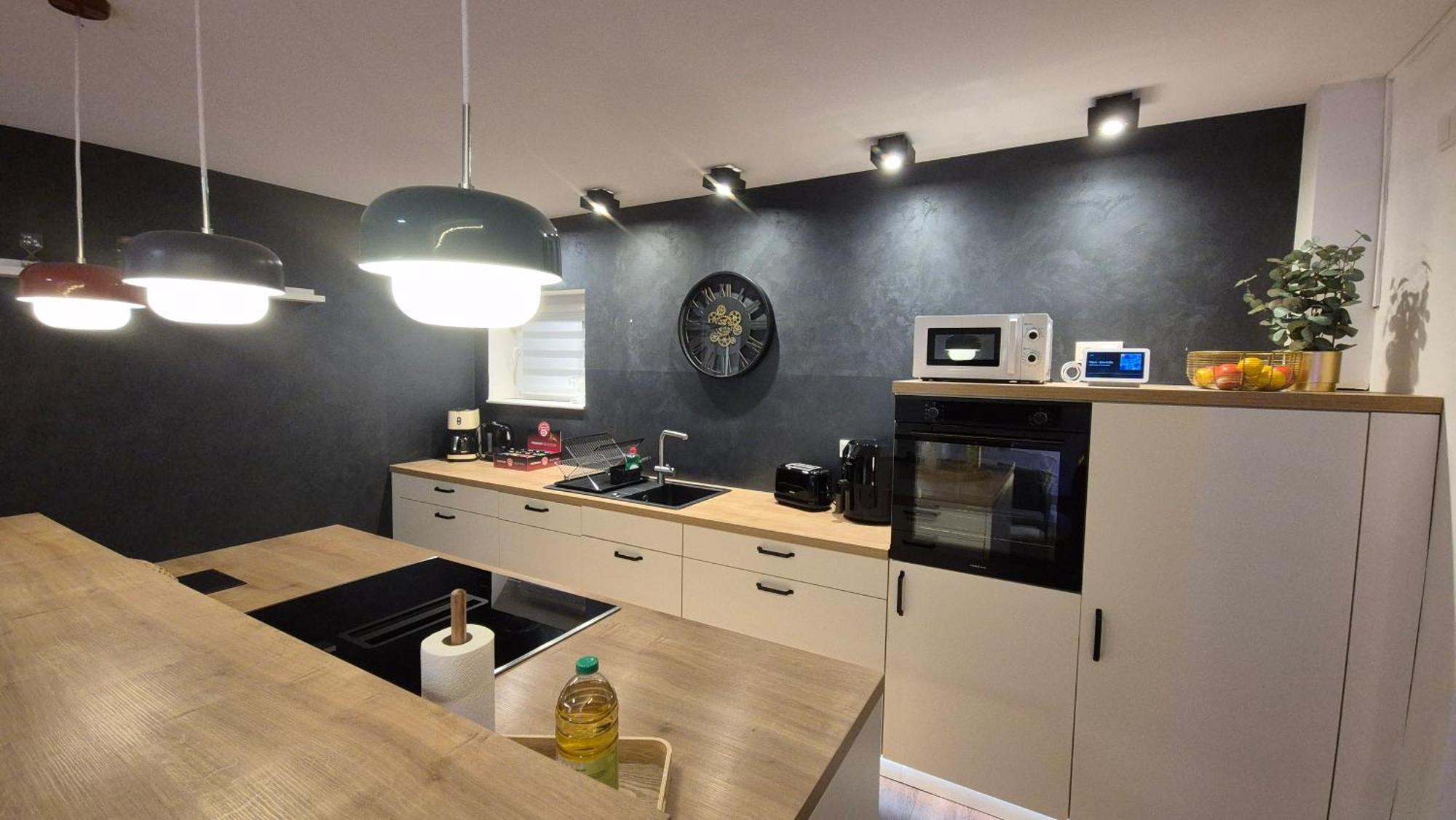 Serenity Vista Retreat Bnb Bescheid Екстериор снимка