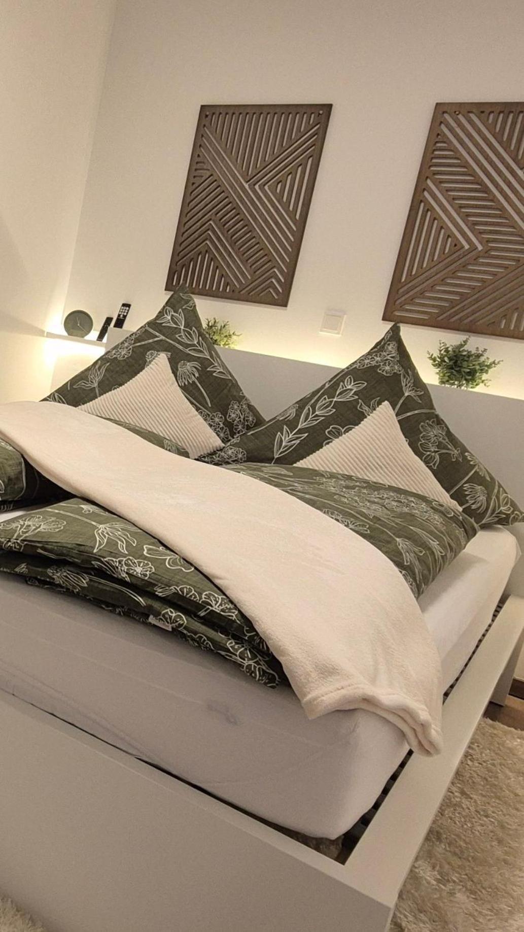Serenity Vista Retreat Bnb Bescheid Екстериор снимка