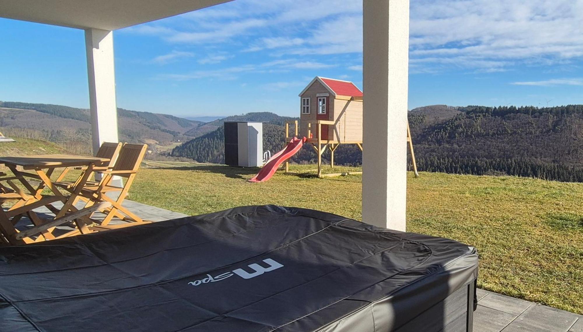 Serenity Vista Retreat Bnb Bescheid Екстериор снимка